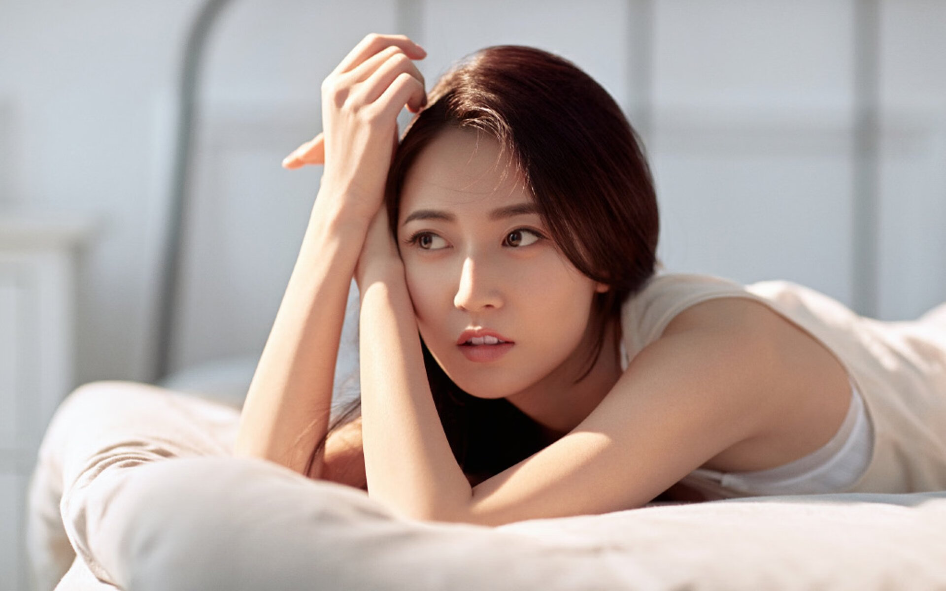 爱游戏电竞官网-意甲争冠白热化:前三名积分仅差2分,赛季剩余关键战役,意甲分榜